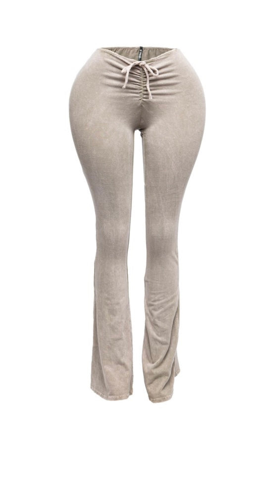 “STONED” 🍃🍑LEGGINGS